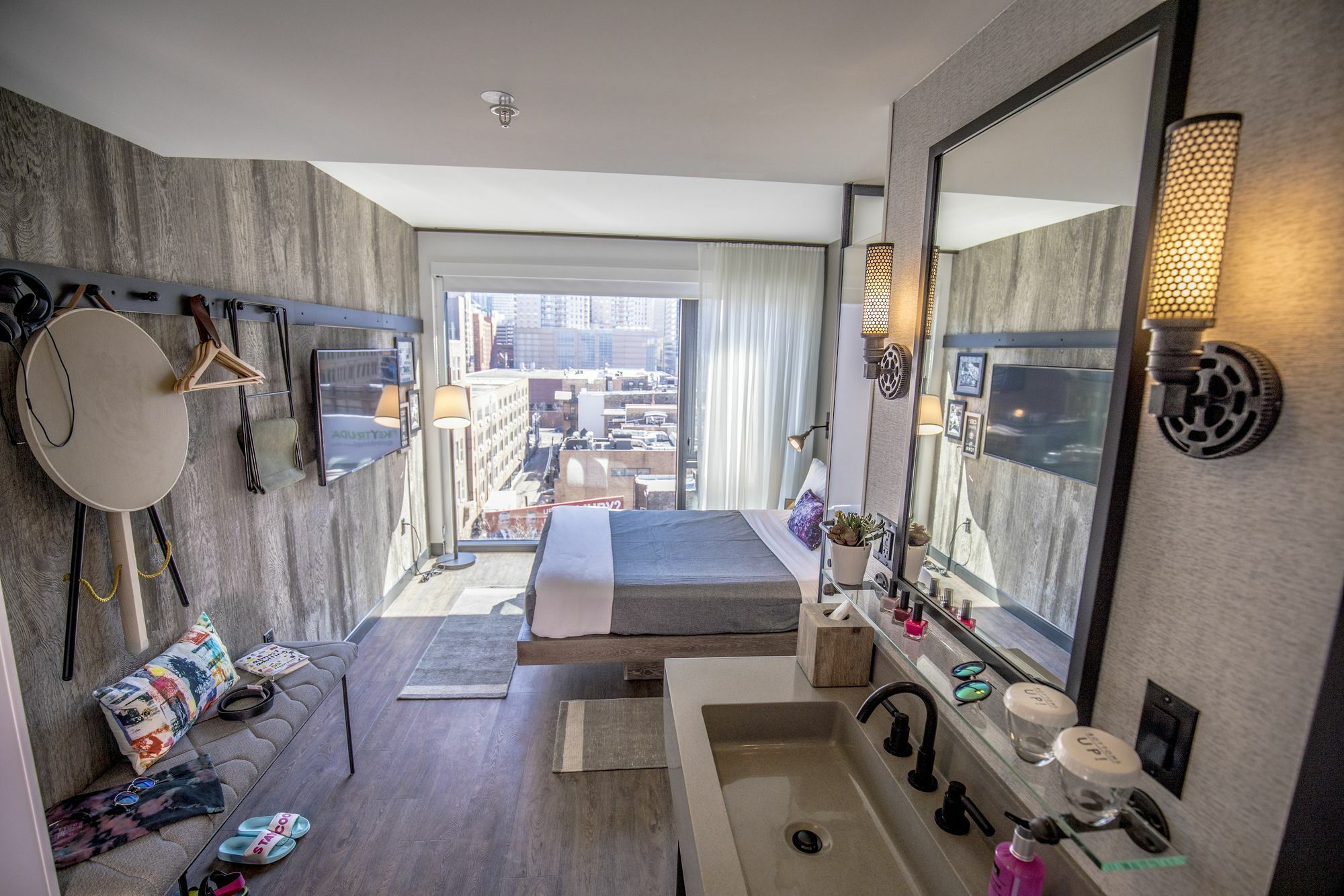 Moxy Chicago Downtown Hotell Exteriör bild